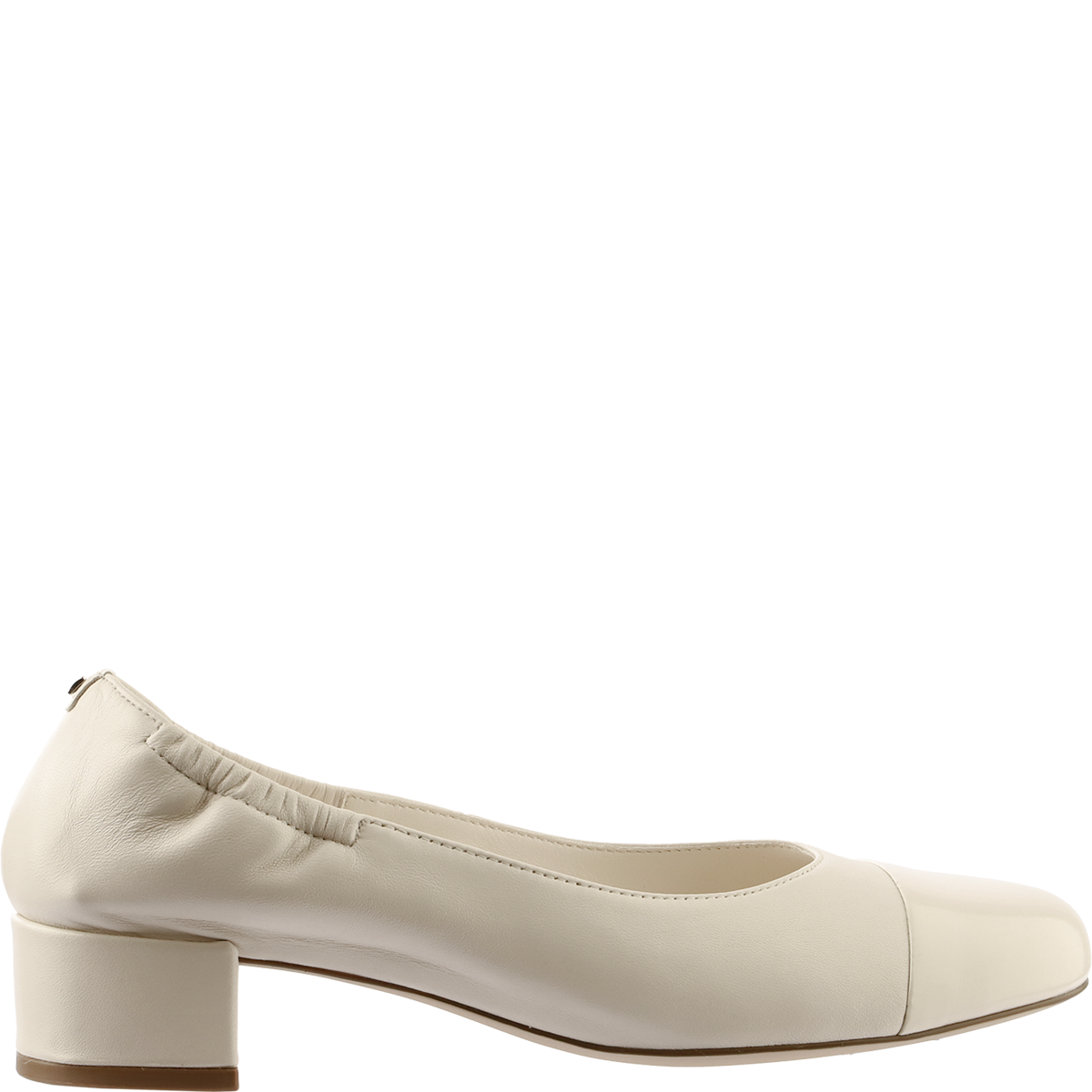 Högl Butterflight ballerina pumps, made using the innovative Sacchetto technique Beige
