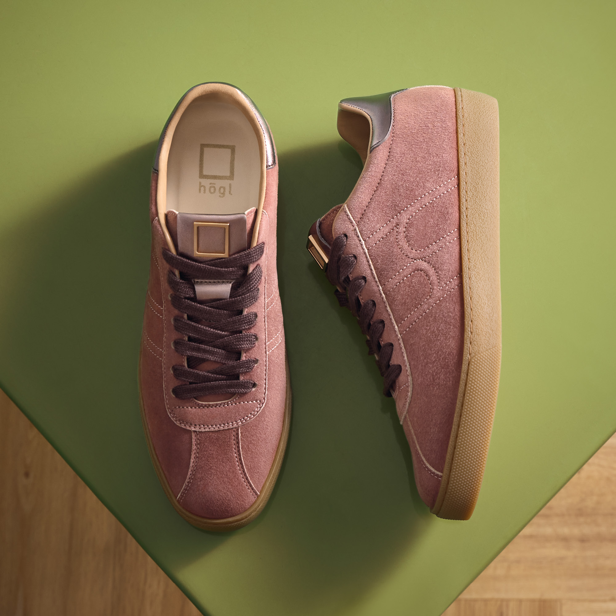 Sneaker