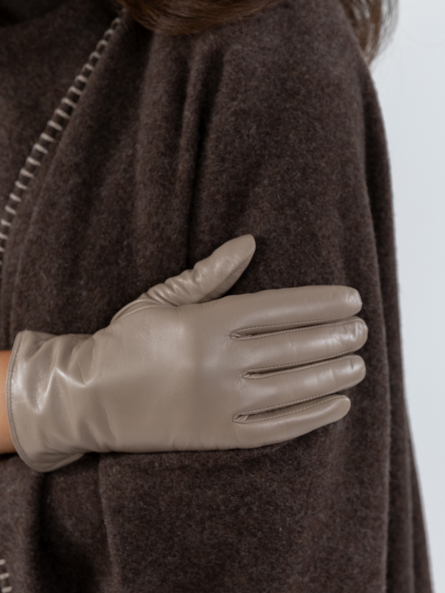 GLOVES CITY