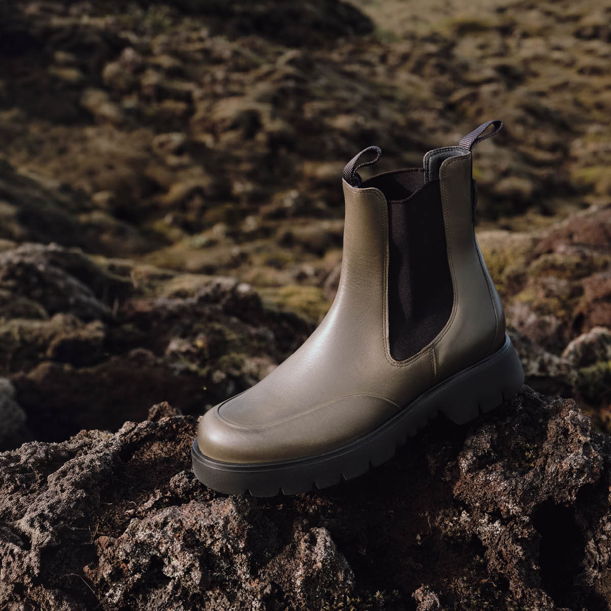 HOW TO STYLE BOOTIES
