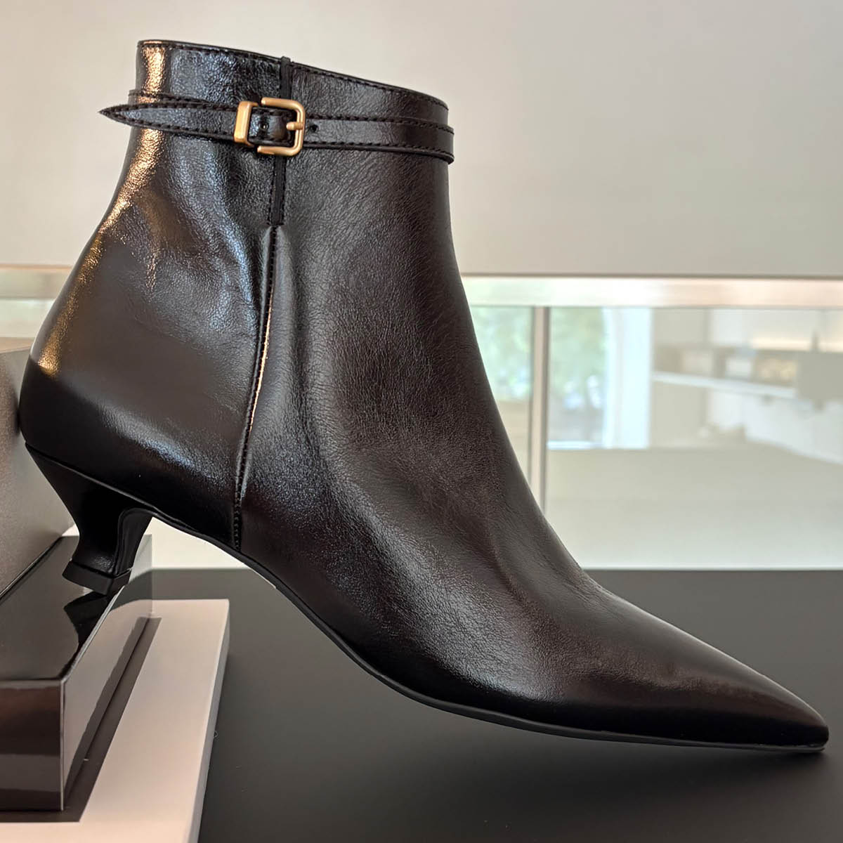 KITTEN HEEL SPECIAL HW26