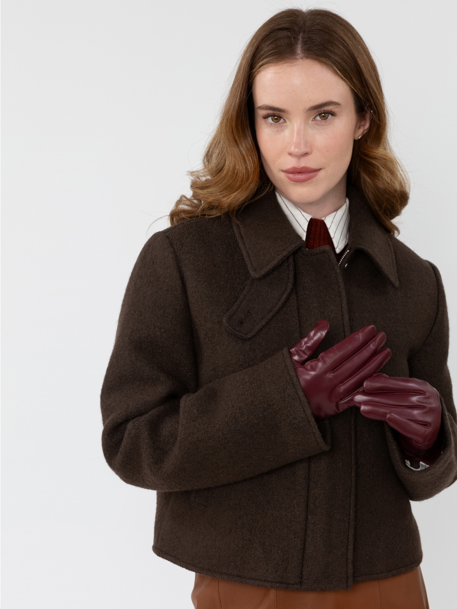 GLOVES CITY