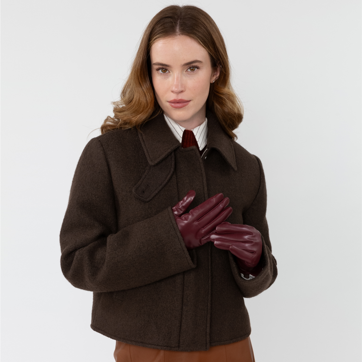 GLOVES CITY